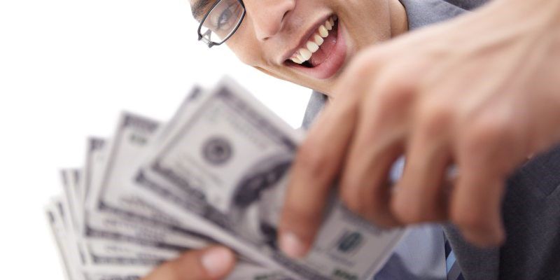 Giải mã giấc mơ thấy tiền giả